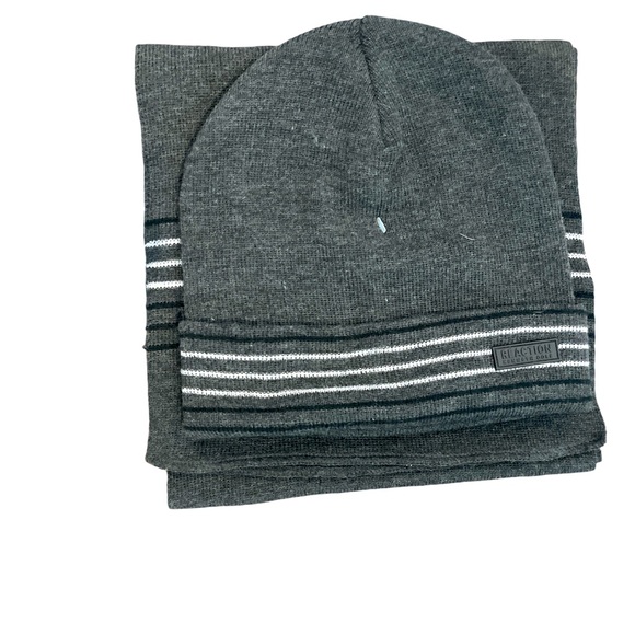 Kenneth Cole Reaction Mens Fleece Lined Cold Weather Hat & Scarf Set - Picture 1 of 3